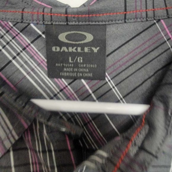 Mens Size L Oakley Short Sleeve Plaid stripe black grey pink button down shirt - Picture 3 of 9